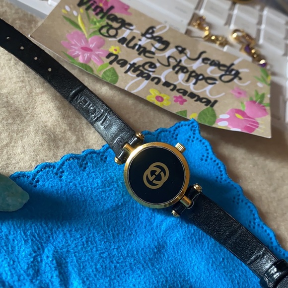 Gucci watch main image 8